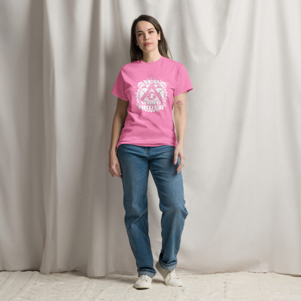 NWO Logo weiss Unisex T-Shirt – Bild 13