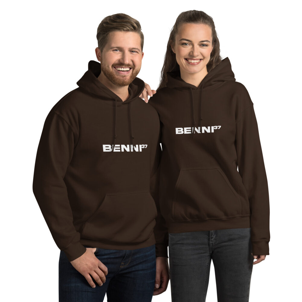 Benni37 Logo weiss Unisex-Kapuzenpullover – Bild 4